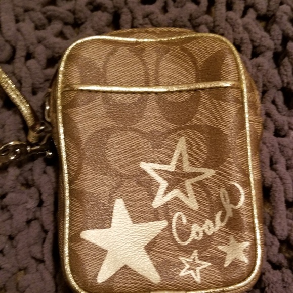 Coach Handbags - Coach clutch Coach Handbags - Coach clutch